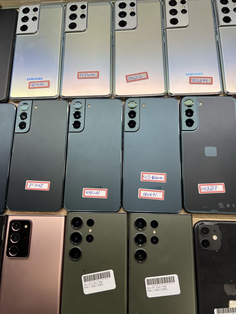 Samsung s22 8/256gb