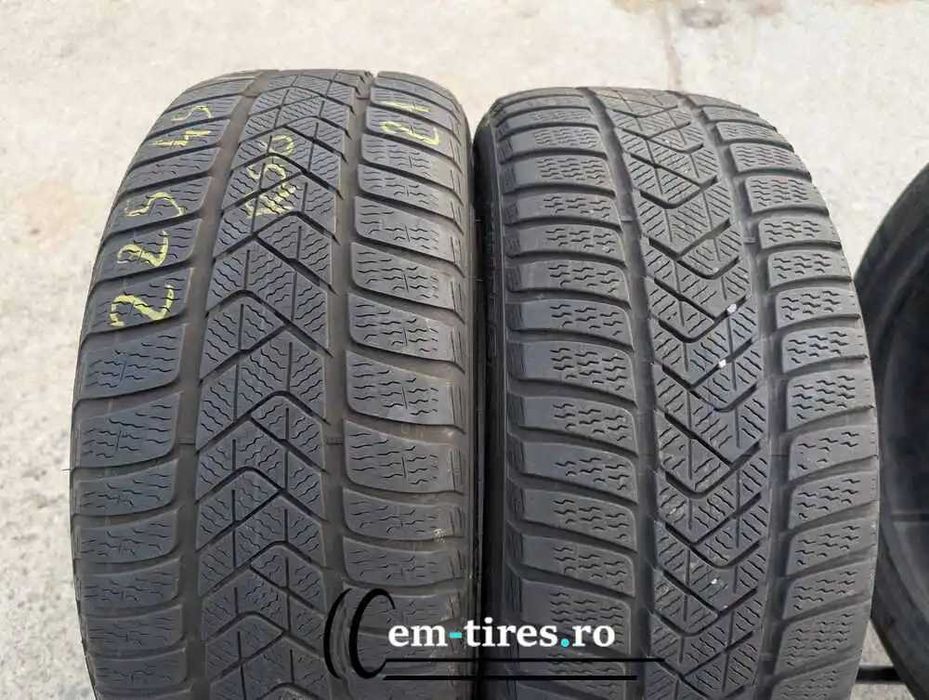 SET 2 Anvelope Iarna 225/45 R18 PIRELLI Sottozero 3 MOE 95H - Runflat