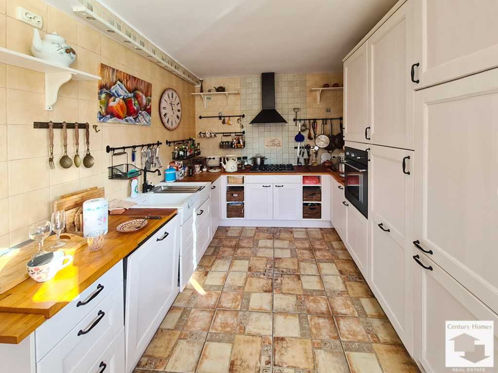 Продава се Къща в с. Мусина, Област Велико Търново - 230 кв.м за 781 €/кв.м - Снимка #2