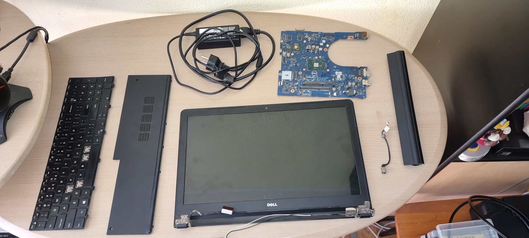 Piese Laptop Dell 5555