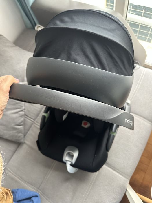 Стол Cybex T i-size плюс база Cybex T