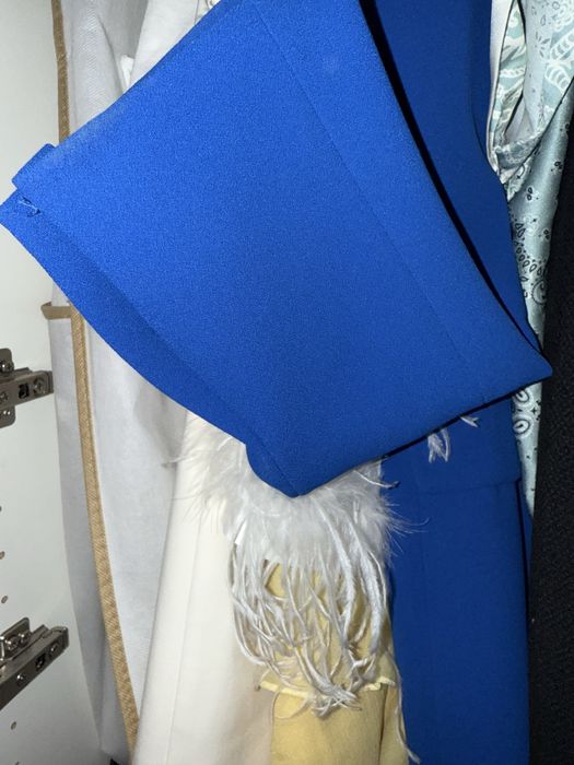 Костюм ZARA в наситен син цвят