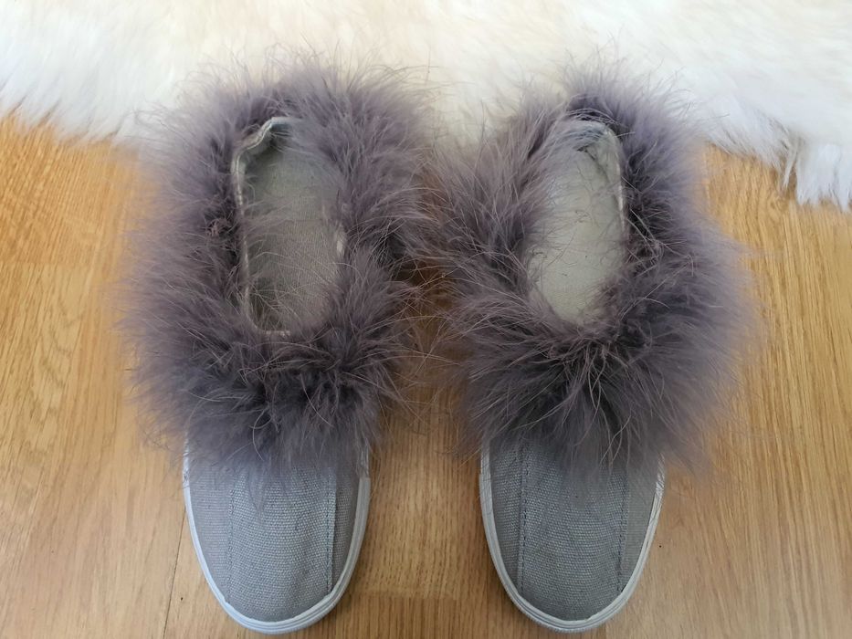 Tenisi cu blanita marimea 36