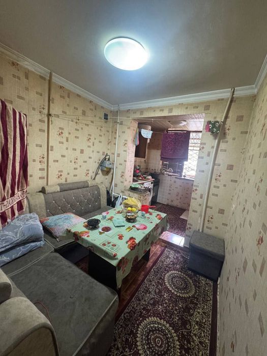 Продается квартира 
Срочно продаётся квартира 
2х комнатная /1 этаж/