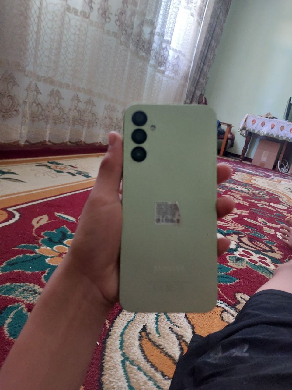 Samsung a14 garatya 1 jil