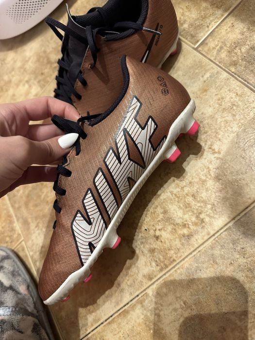 Детски бутонки NIKE