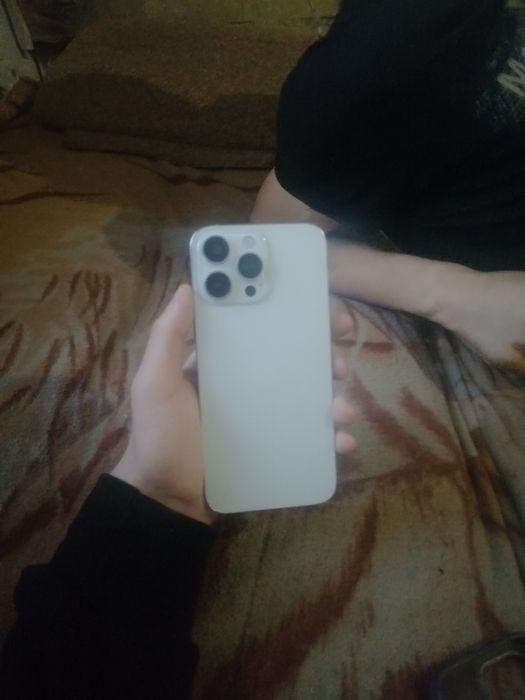 Продам хороший телефон