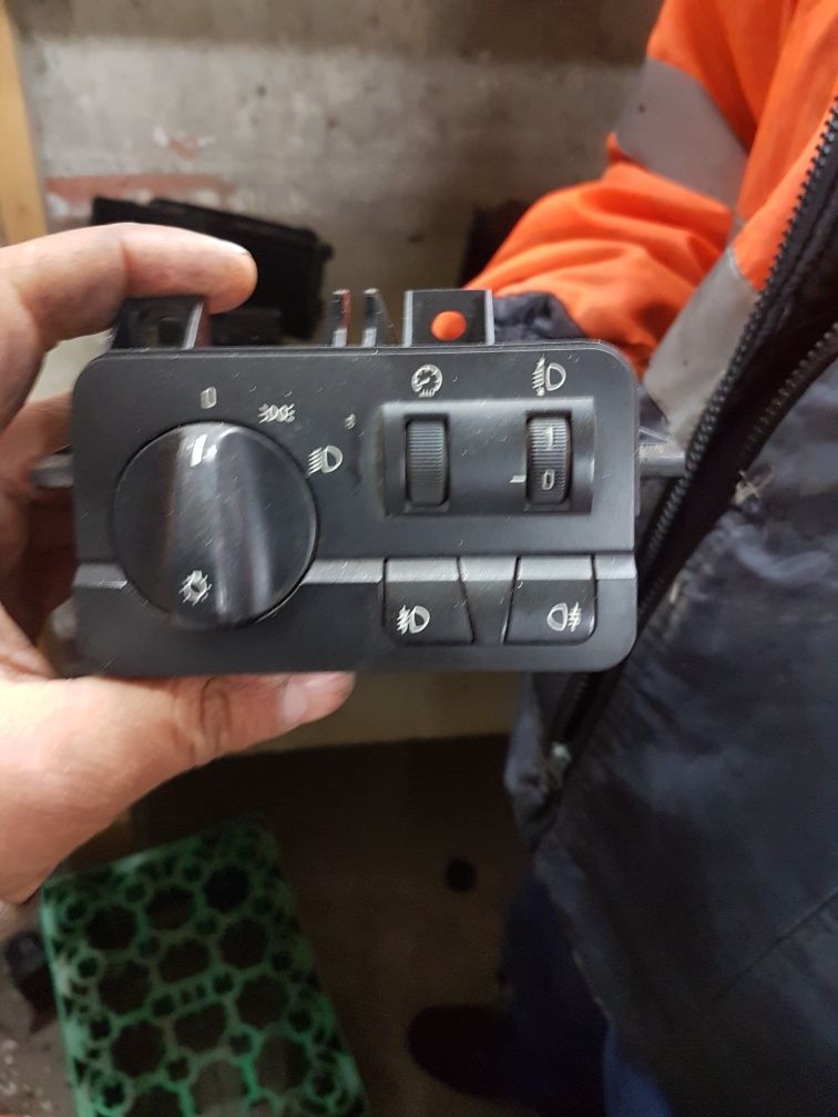 Копче за фарове за бмв е46