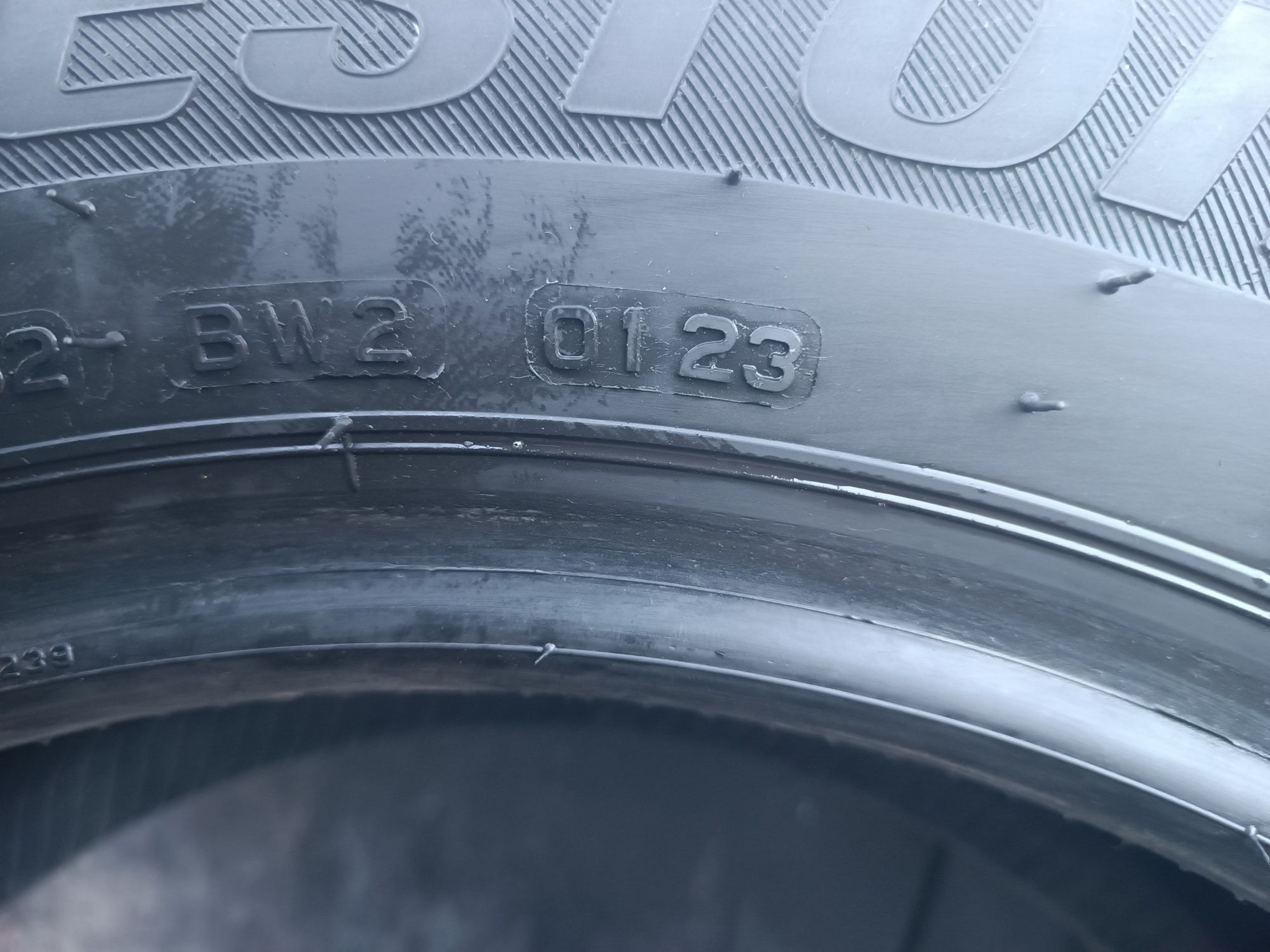 225/65/16 С Bridgestone Дот 0123