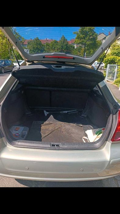 Продава се само на части Toyota Avensis T25 2006 година 1.8 i/ 2.0d4d