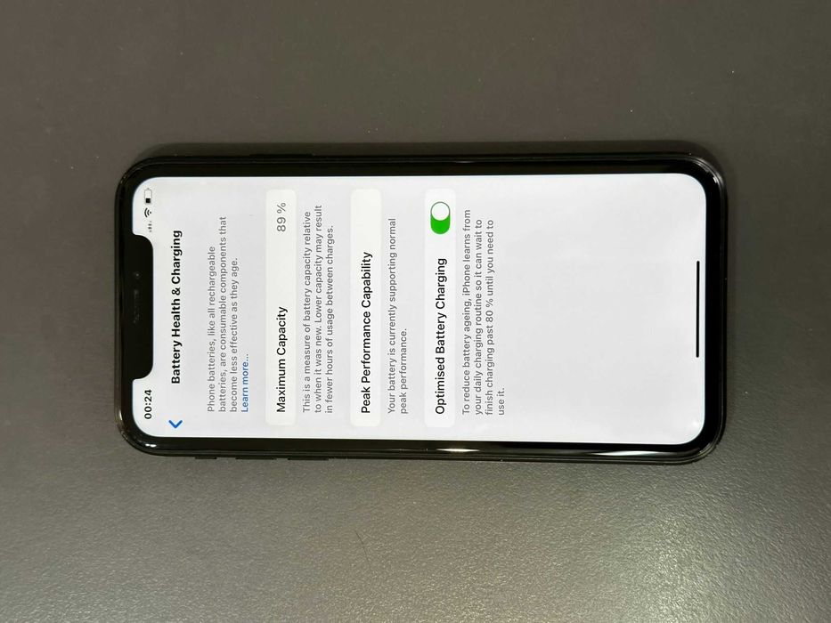 Apple iPhone XR 64GB