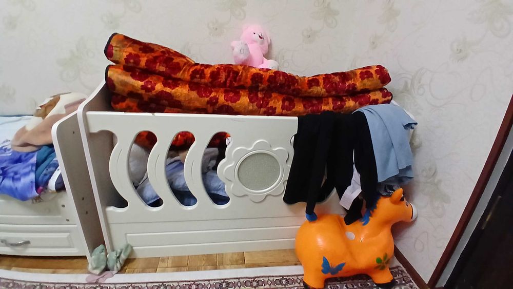 Гостинный гарнитур, детская мебель