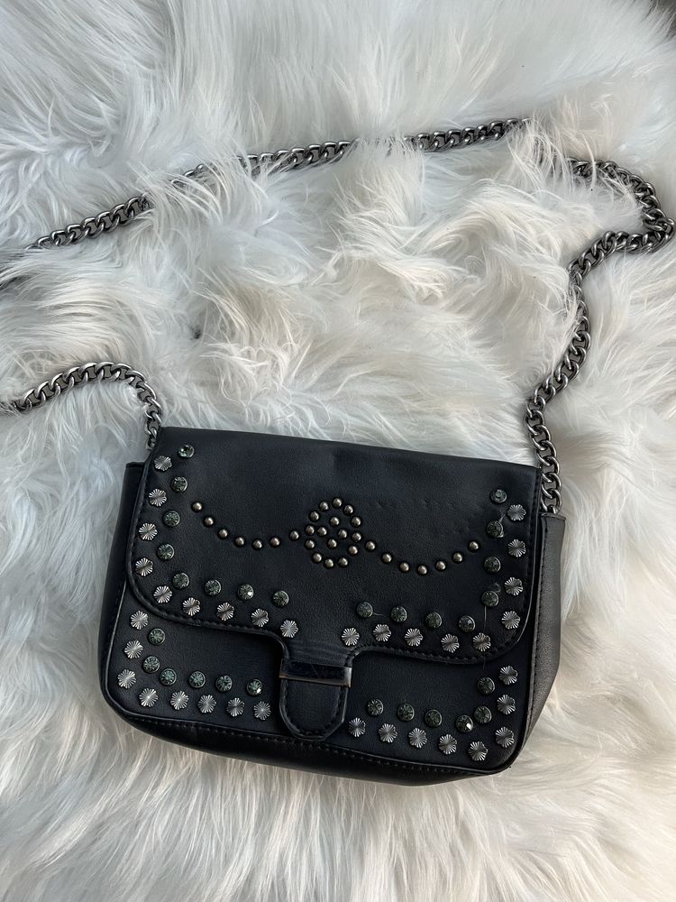 Дамска чанта stradivarius