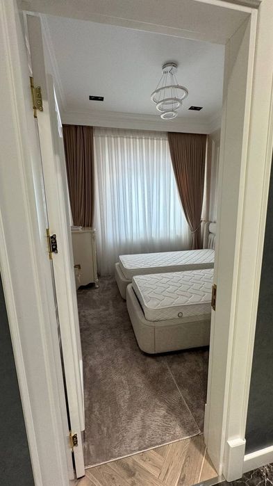 ПРОДАЁТСЯ КВАРТИРА на 
Tashkent City 
Новостройка 3/3/8 в 
ЖК Gardens