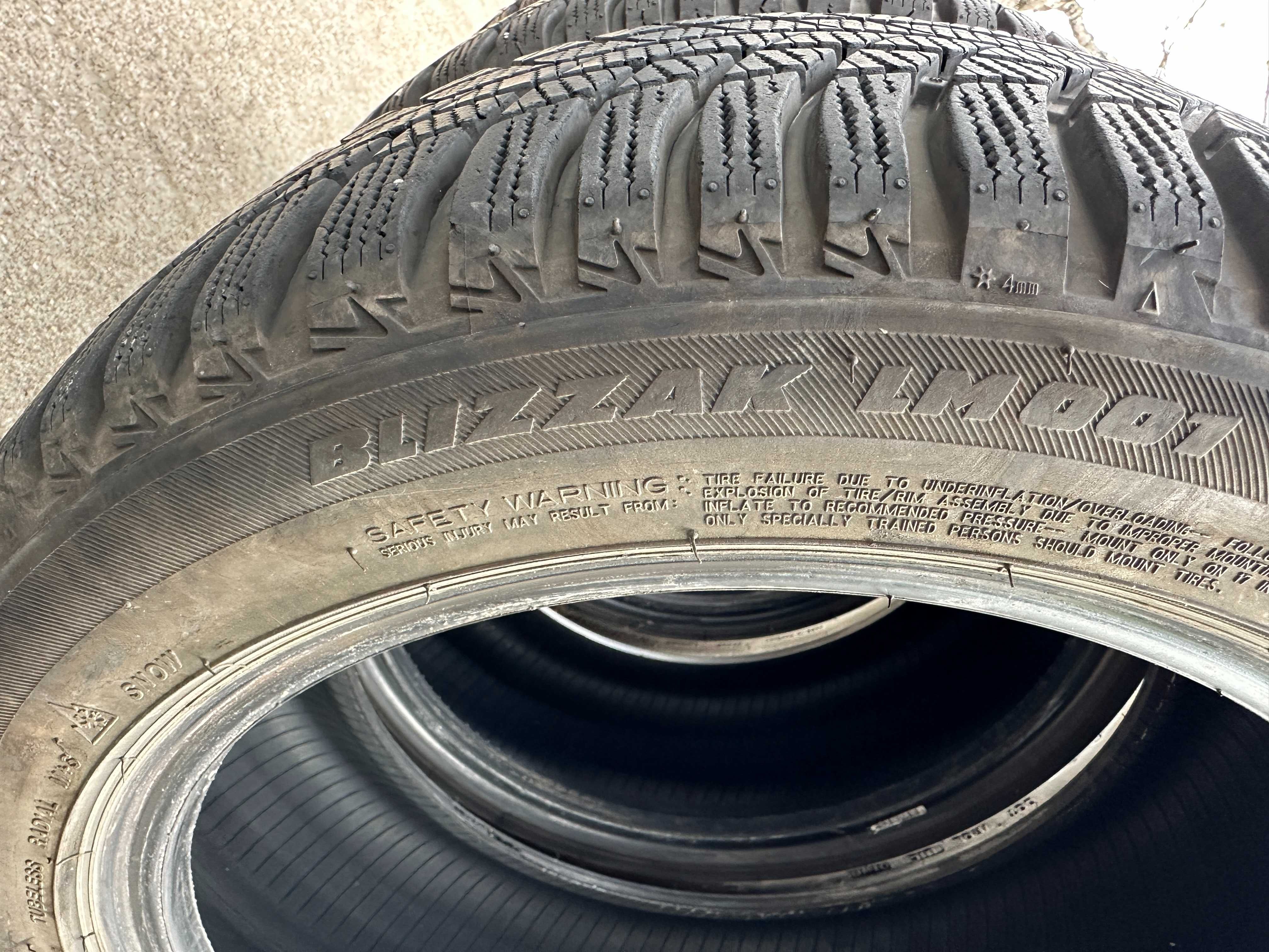 4бр. зимни гуми 235/45/17 Bridgestone Blizzak LM001
