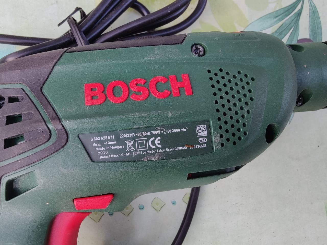 Bormasina Bosch PSB750RCE Nouă 750w