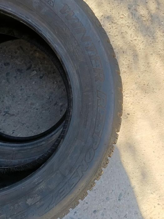 185/60/17 2броя Dunwop Winter Response2.Гумите са чисто нови.