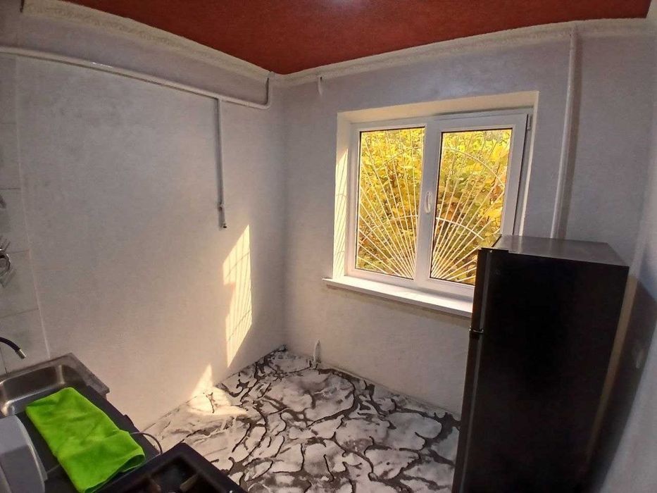 Фрунзиский Хумо клиникаси 1 хонали квартира ижарага берилади.ID: 1485