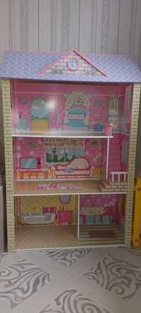 Продам кукольный дом с мебелью