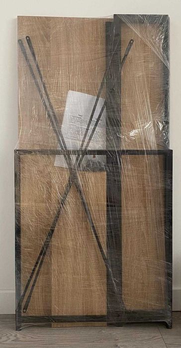 Комплект бюро и етажерка