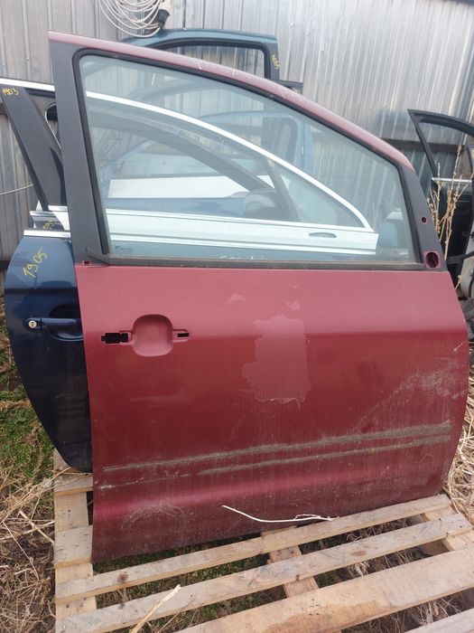 usa dreapta fata ford galaxy 2002