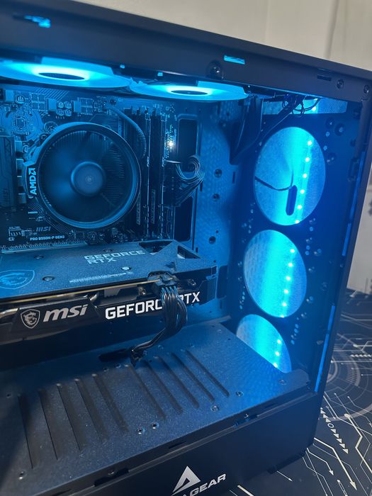 Vand PC High End Ryzen 5 5600 RTX