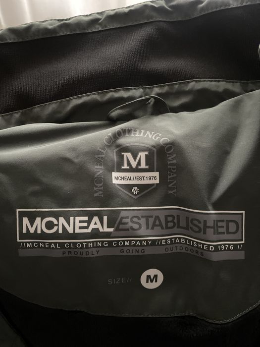 Vand geaca noua “ Mc Neal “