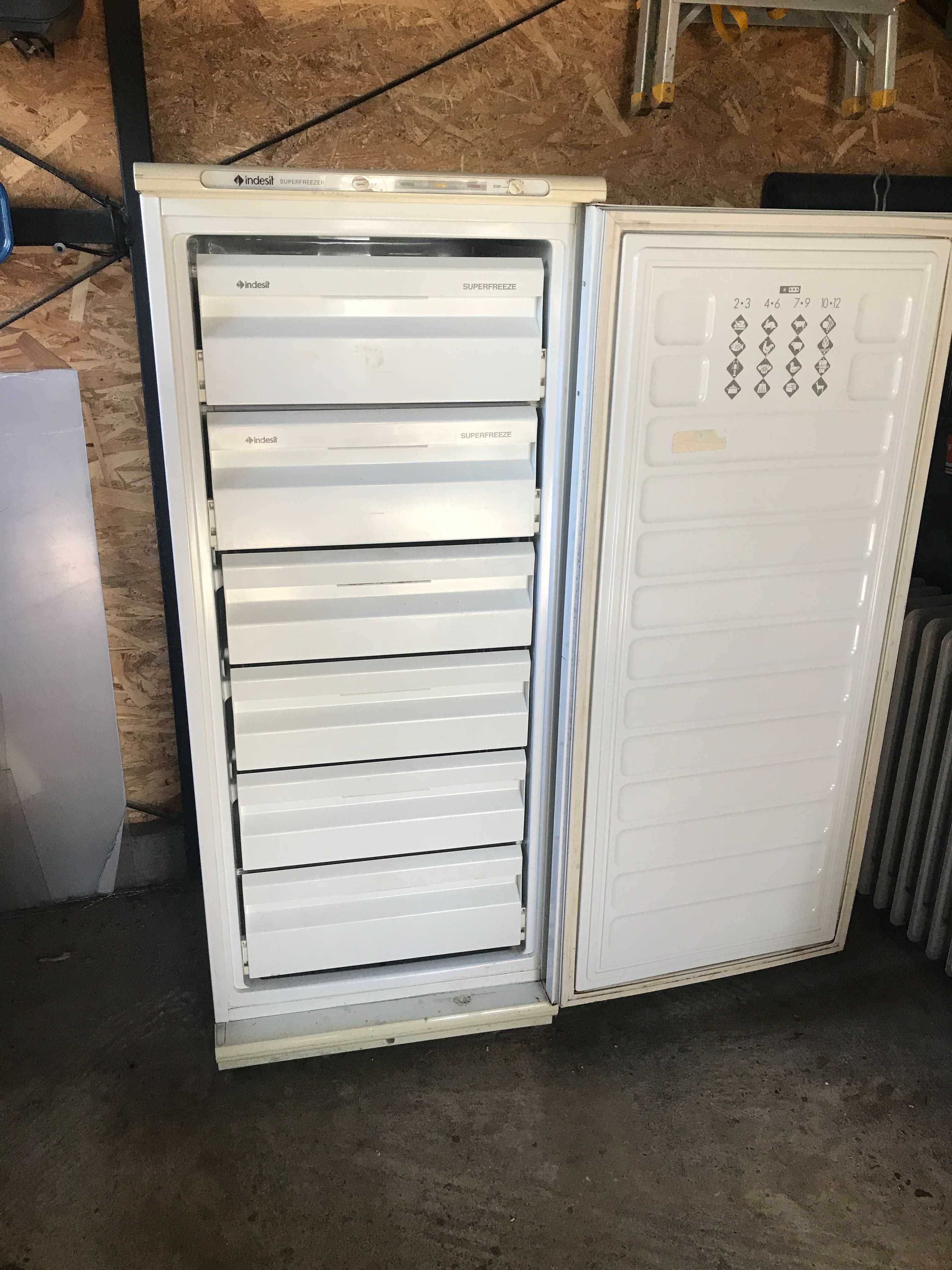 Congelator Indesit