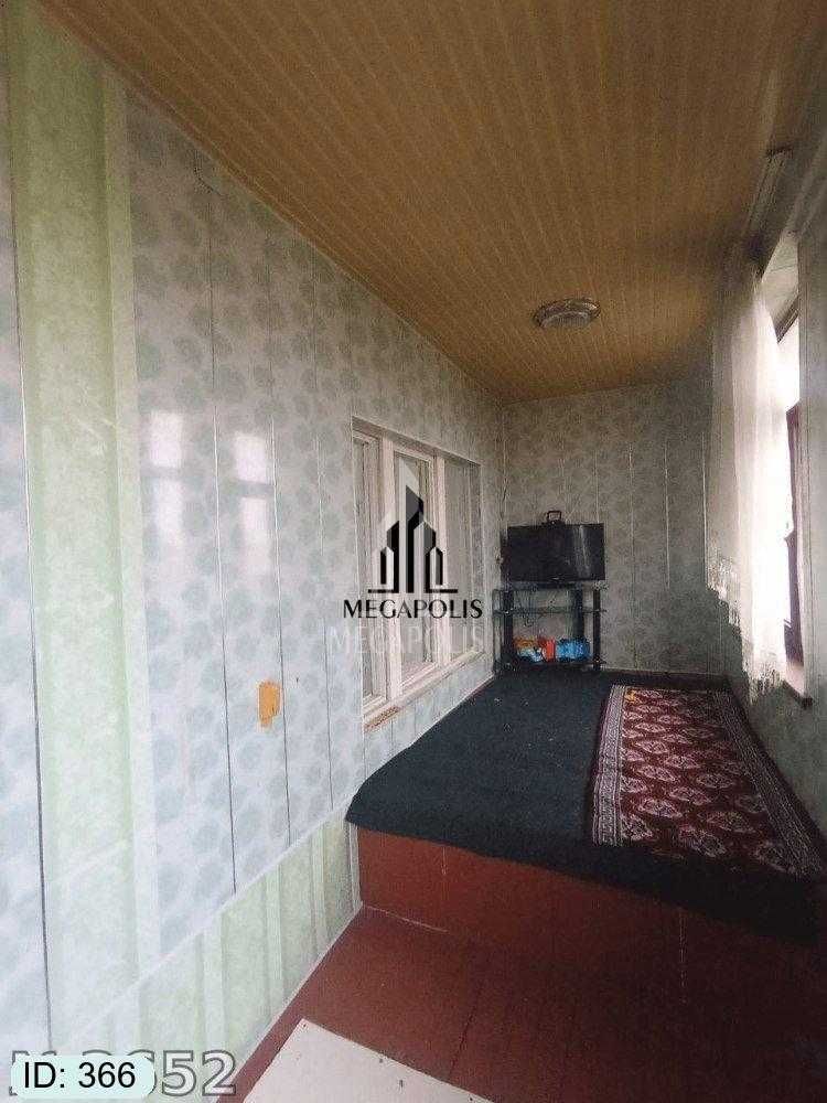№366 5mikr somiy tarafda 2 xona kvartira sotiladi