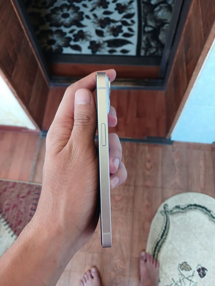 Продается iphone 14 в хорошем состоянии