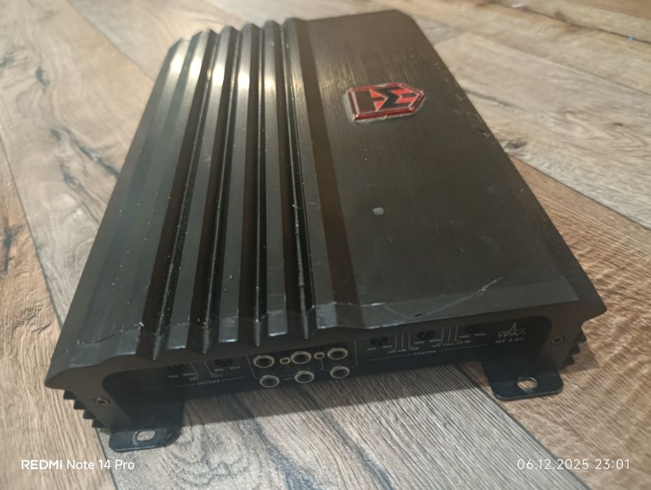 Усилитель урал молот 140в 4канала