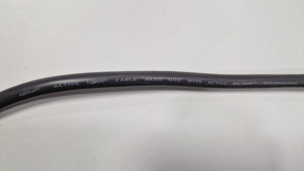 Cablu HDMI QED Performance Active 4K60 UHD (8 metri)
