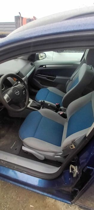 Vând Opel astra H