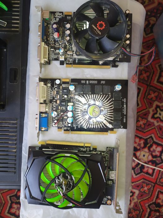 Продам мониторы и комплектующие к ПК