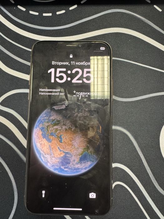Iphone X в хорошем состоянии