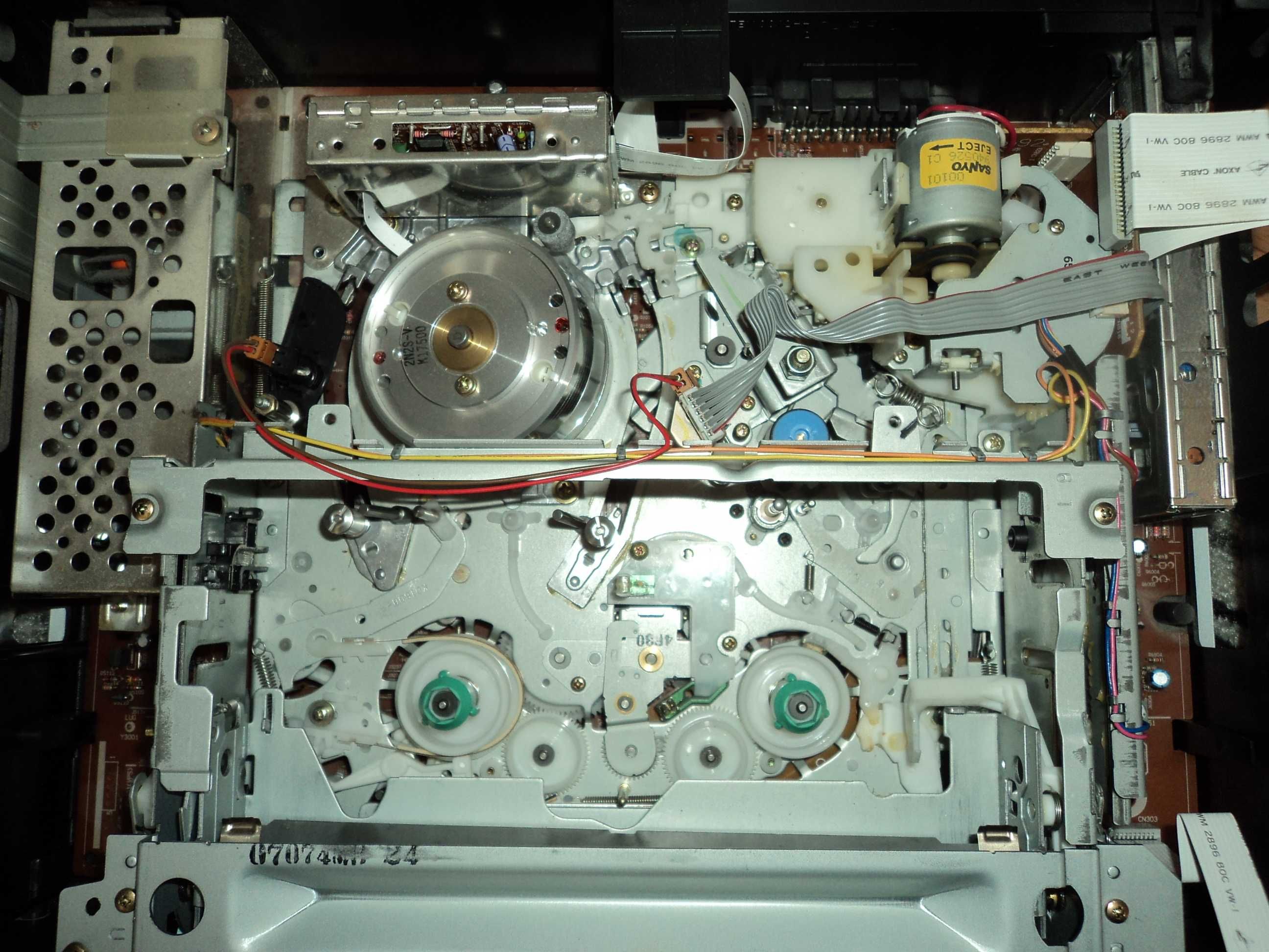 Видео рекордер SONY SLV-E10