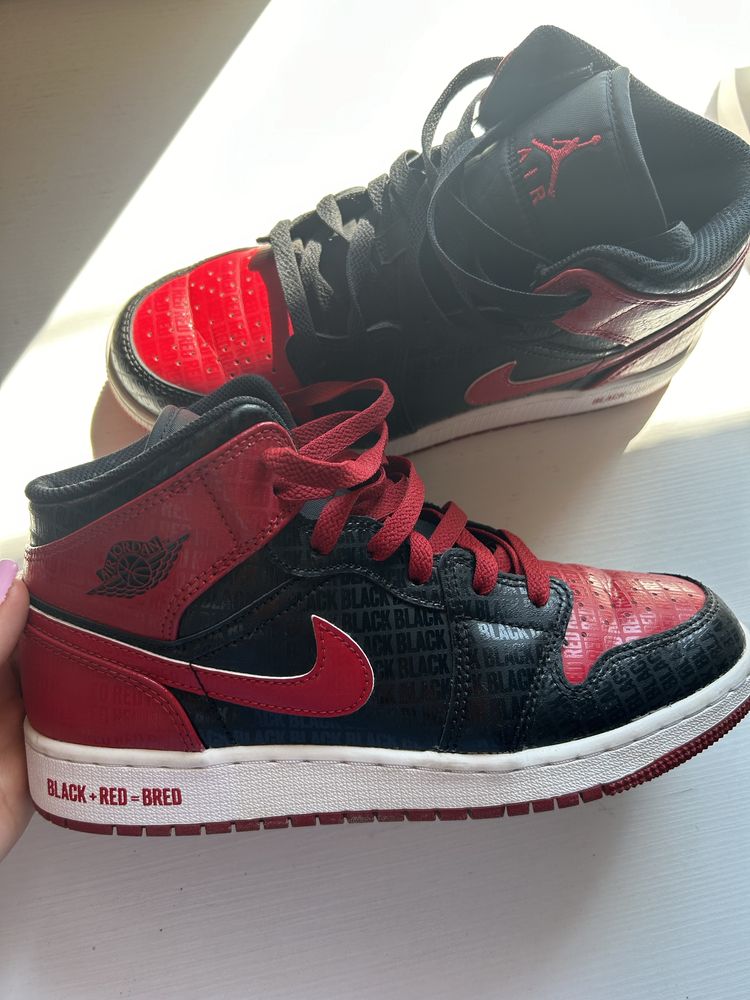 Nike air jordan 1 mid