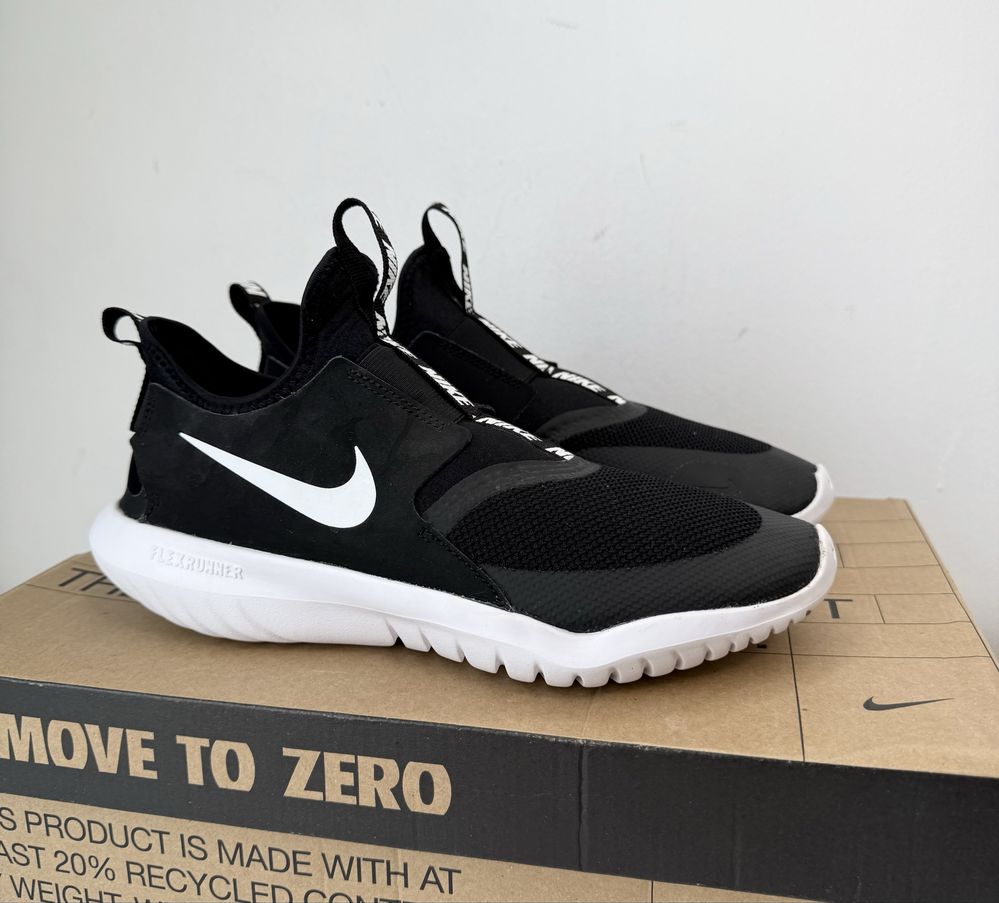 Nike Flex Runner (39) Маратонки за Бягане