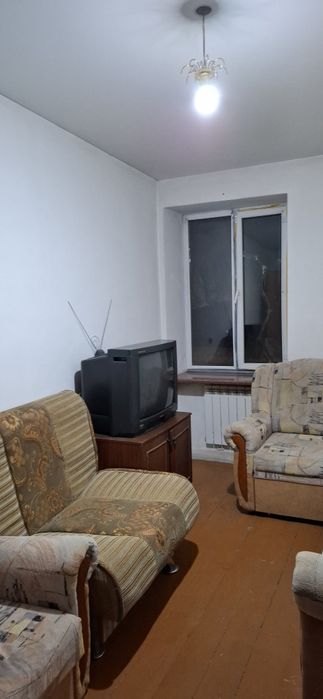 Обмен двух комнатную на комнату в центре города с доплатой  4.5 млн