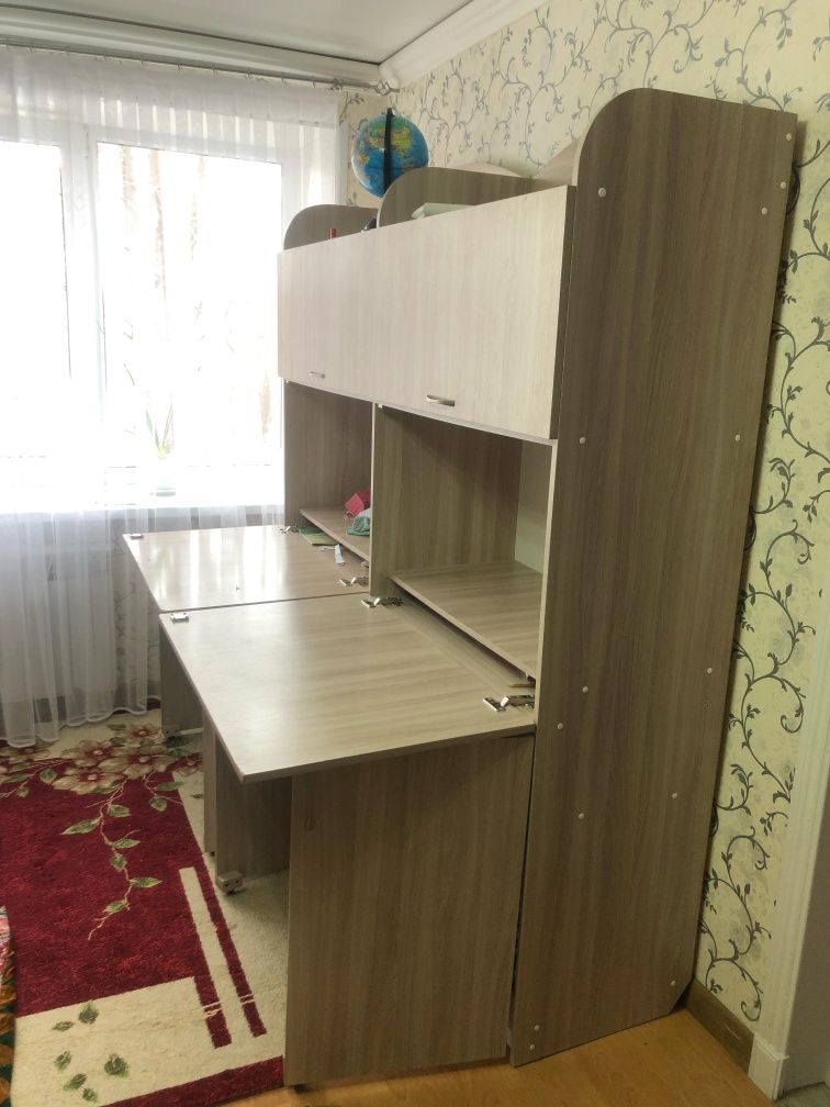 Продам многофункционалыный компьютерный стол