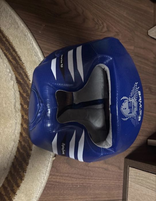 Echipament kickboxing