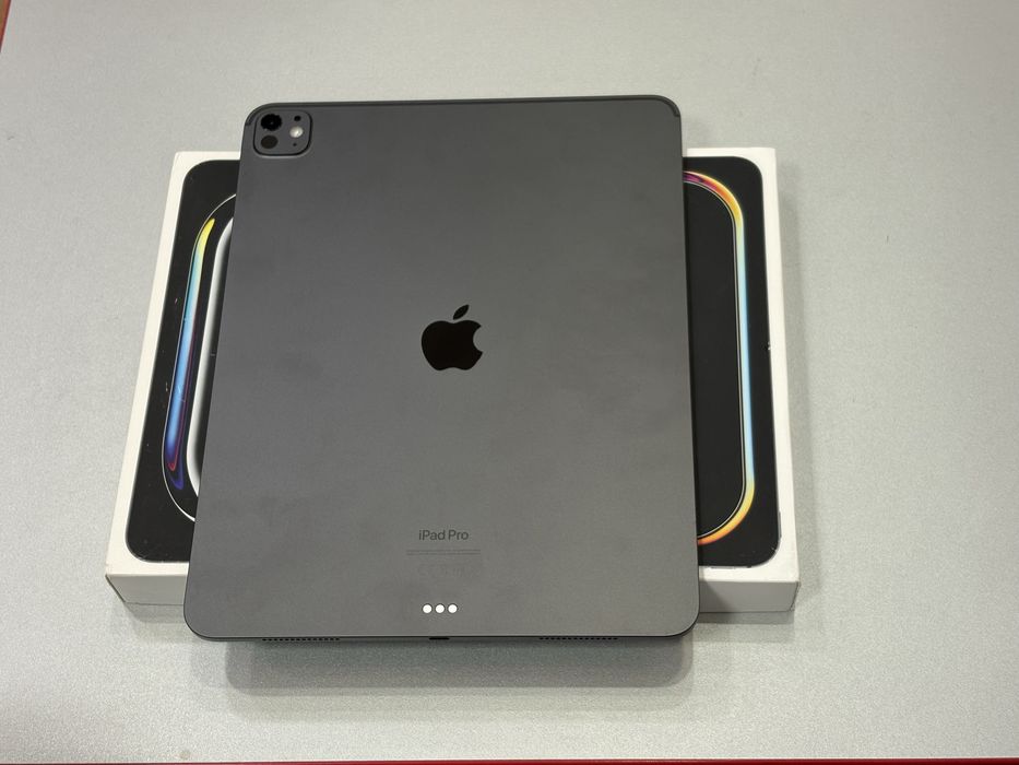 Ipad Pro 13”, M4, 256 gb, WiFi, Space Black, la cutie