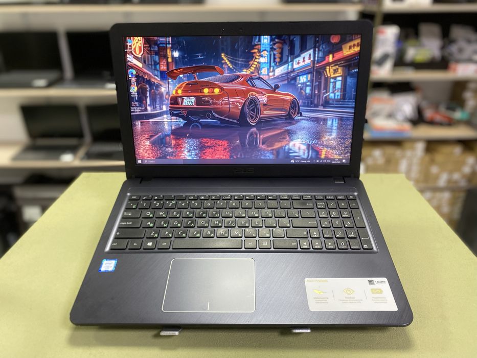 Продается ноутбук офисный Asus / i3-6100U / 8GB / SSD256 / Win10 Pro