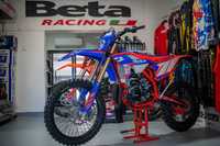 Motocicleta Beta RR Racing 300 2T MY2024 8257E + TVA