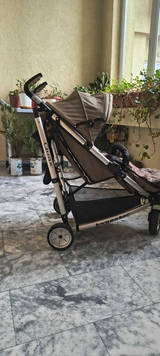 Подарявам количка.