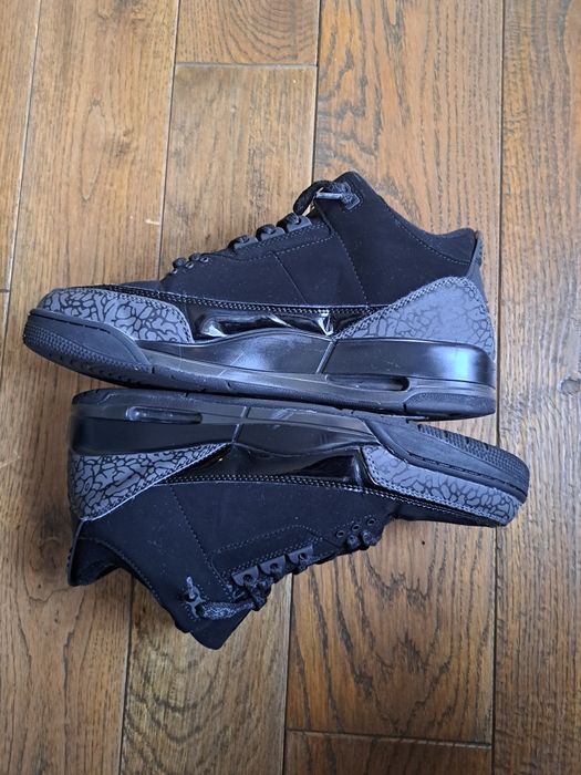 Jordan 3 Black Cat