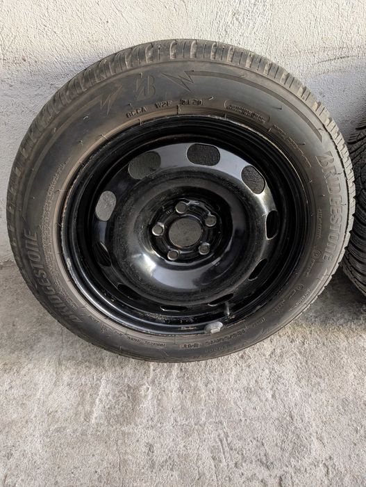 4бр зимни гуми Bridgestone Blizzak LM005 185/60 R15 + джанти