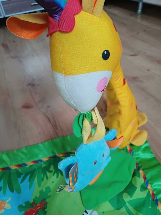 Активна музикална гимнастика на Fisher Price