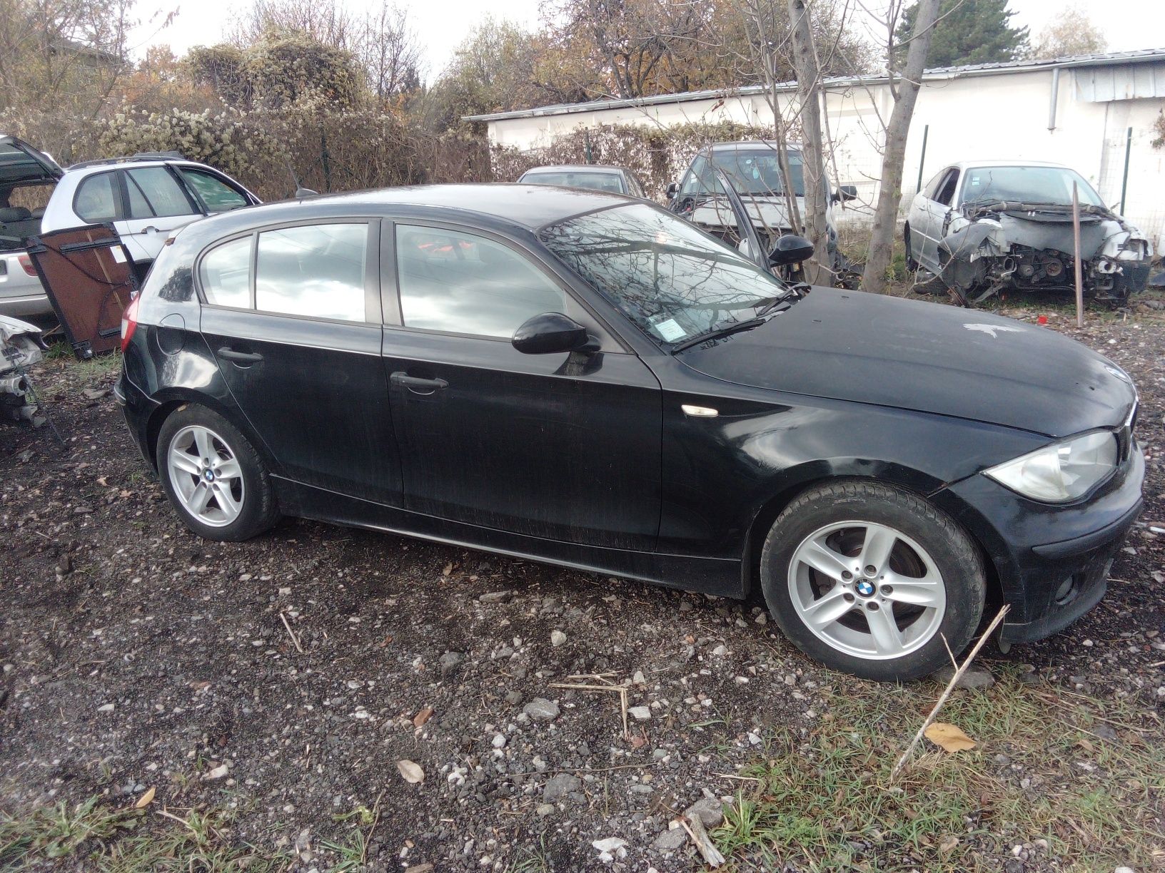 BMW e87 1.8d 122k на части