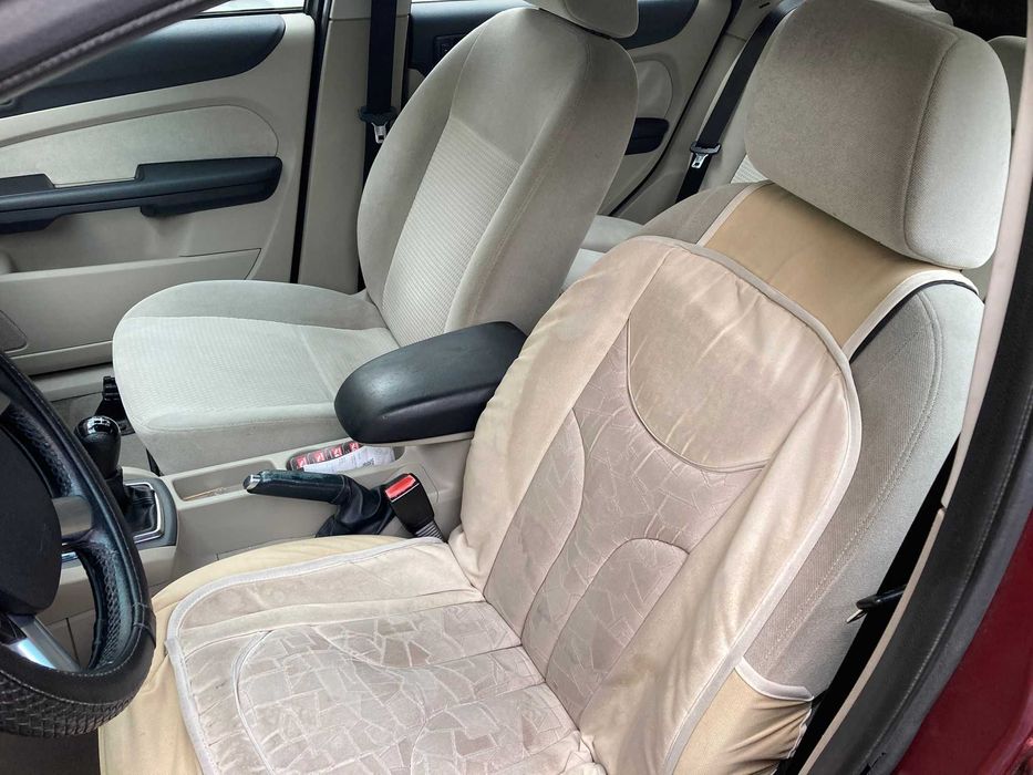 Ford Focus Ghia 2005 1.6 Benzina 115cp